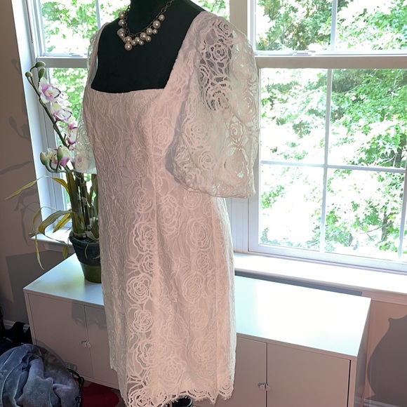 NWT - Off the shoulder knee length dress - Picture 3 of 4